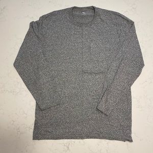 Old Navy long sleeve pocket T Men’s L